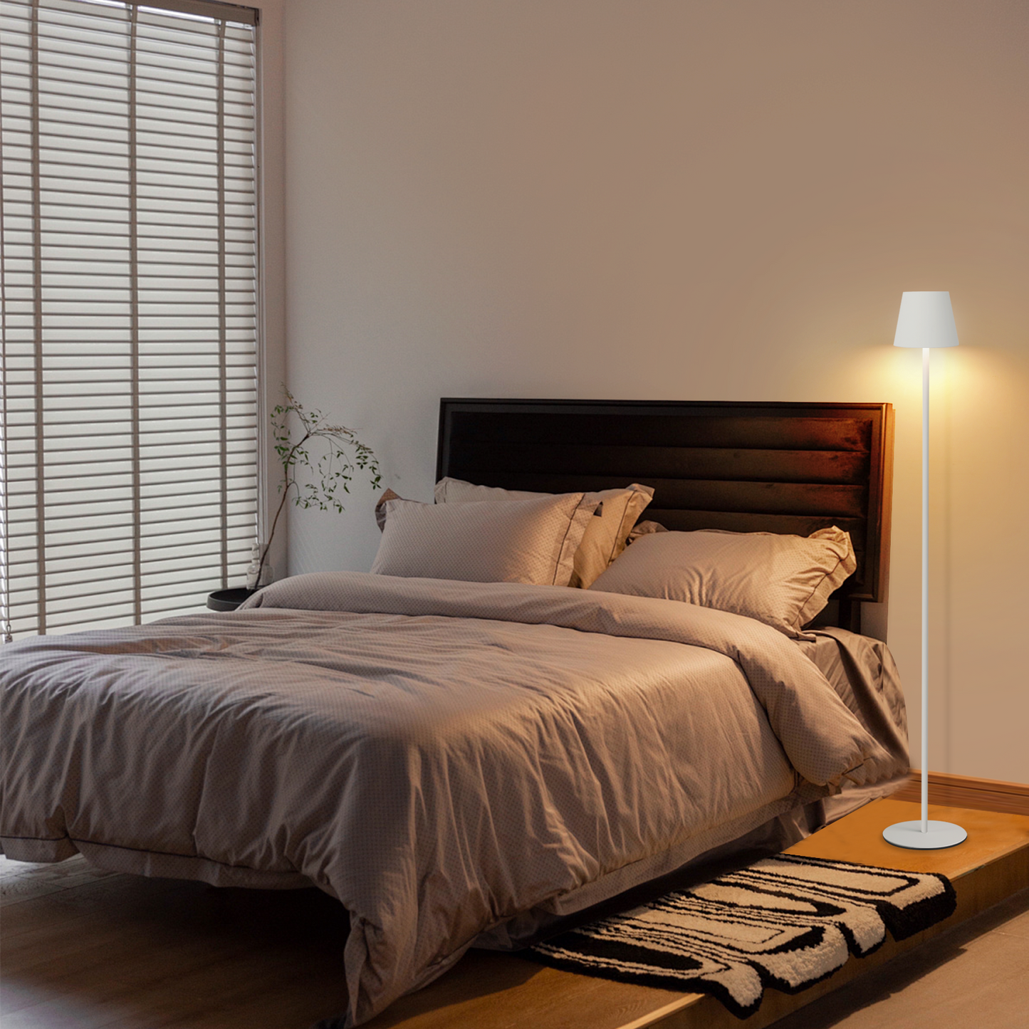 ZMH Stehlampe Wohnzimmer LED Dimmbar Stehleuchte - Modern USB Akku Standleuchte Lampe mit 3 Farbtemperaturen Wei? Stehlampe f¨¹r Schlafzimmer Arbeitszimmer und B¨¹ro 125 cm