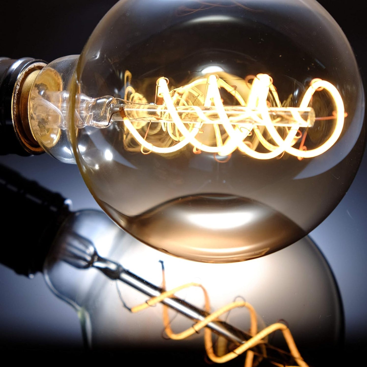 ZMH LED Gl¨¹hlampe E27 4W Retro Edison Gl¨¹hbirne Gro? Dekorative Filament Globelampen G125 Warmwei? Antike Bulb f¨¹r Nostalgie und Retro Beleuchtung im Restaurant Wohnzimmer Caf¨¦ Nicht Dimmbar