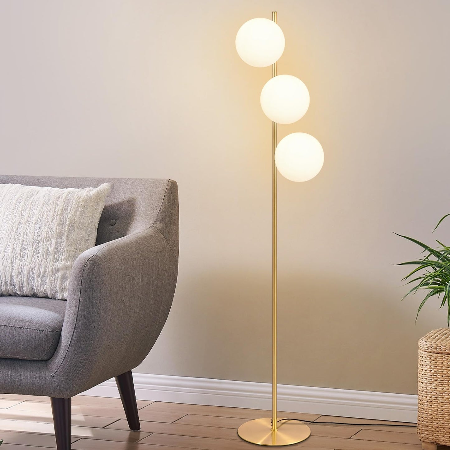 ZMH Stehlampe Wohnzimmer Modern Standleuchte - Gold Industrial Stehleuchte 3 Flammig mit Fu?schalter Metall Design aus Wei? Glas Standlampe E27 Vintage Bodenlampe f¨¹r Schlafzimmer B¨¹ro kinderzimmer