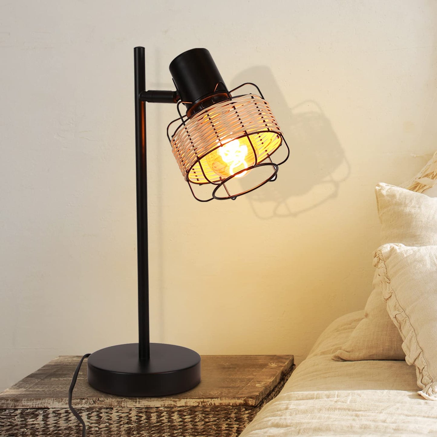 ZMH Tischlampe Vintage Landhaus Tischleuchte - Rattan Nachttischlampe Retro Schwarz Rustikal aus Bambus Metall mit Schalter E27 Boho in Natur Schwenkbar 120° für Wohnzimmer Schlafzimmer